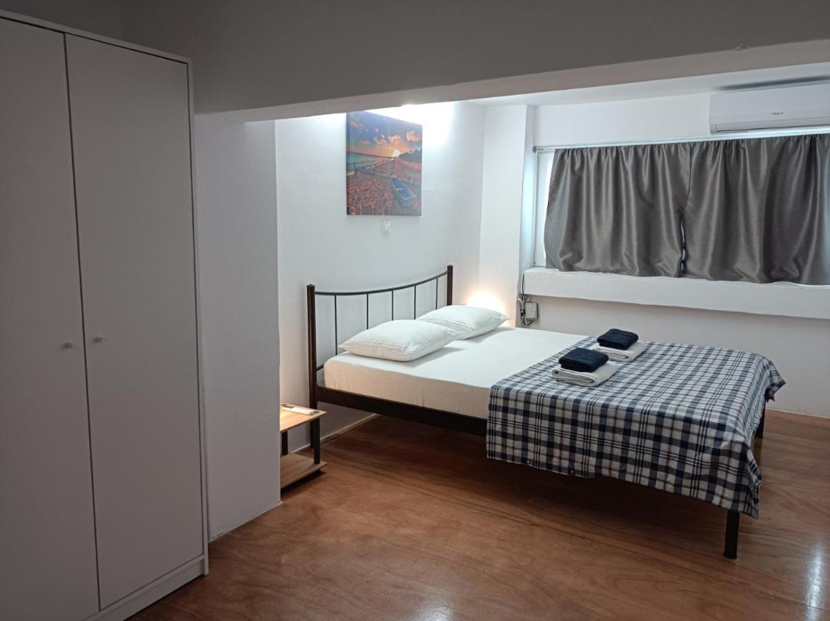 Apartment Dipla Athens Exterior photo